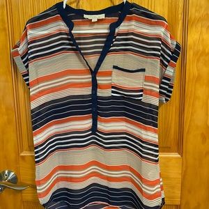 🚫🚫 SOLD 🚫🚫Sheer stripe shirt with button detail
